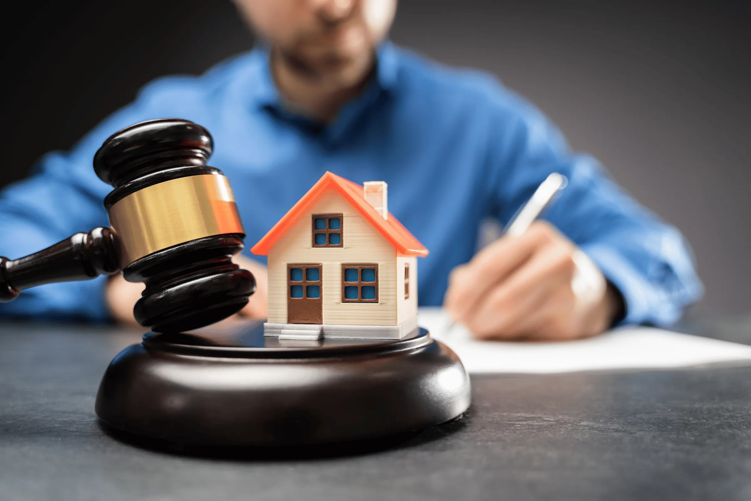 Facilitating Transactions and Safeguarding Interests: The Role of Real Estate Lawyers